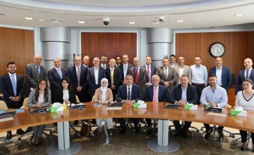 إثمار إنفست تعرض قيم شركة الاتصالات الفلسطينية وأركان العقارية