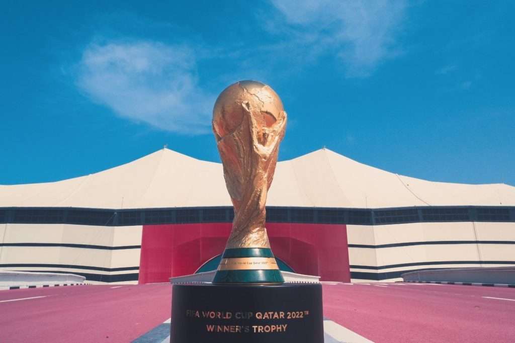 الفيفا: تقديم موعد انطلاق قطر 2022