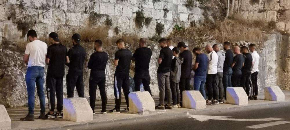 الاحتلال يمنع عشرات أبناء الداخل من الدخول للأقصى