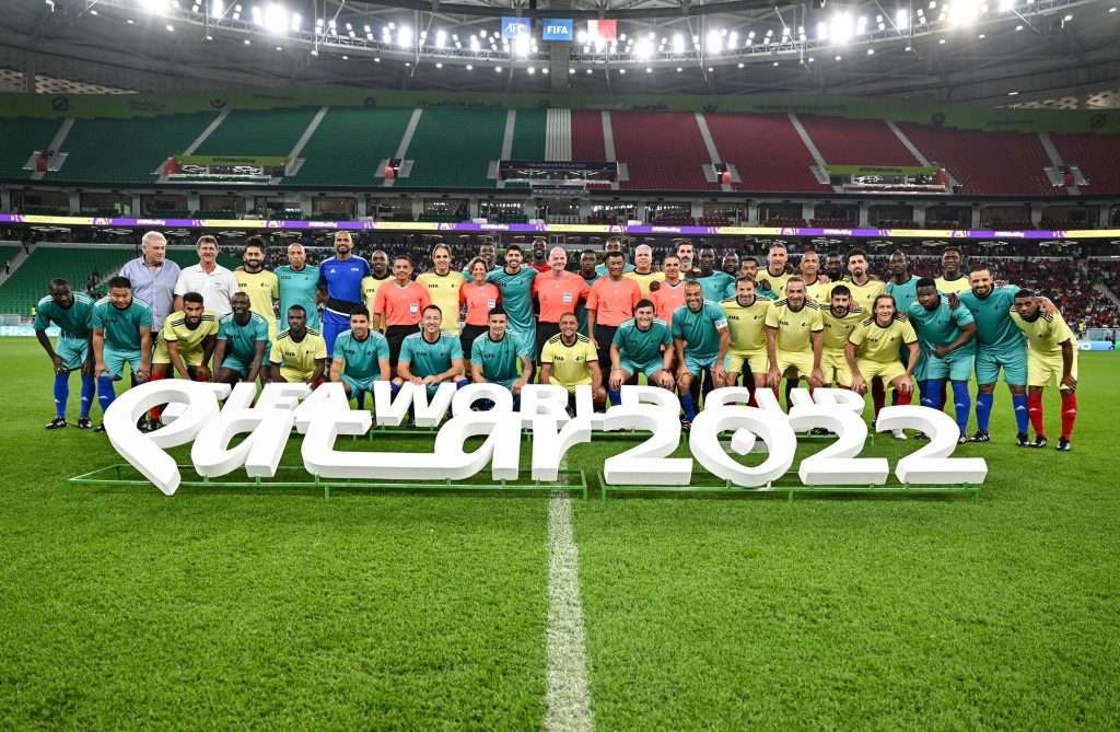استاد الثمامة المونديالي يستضيف مباراة بين العمال وأساطير الفيفا