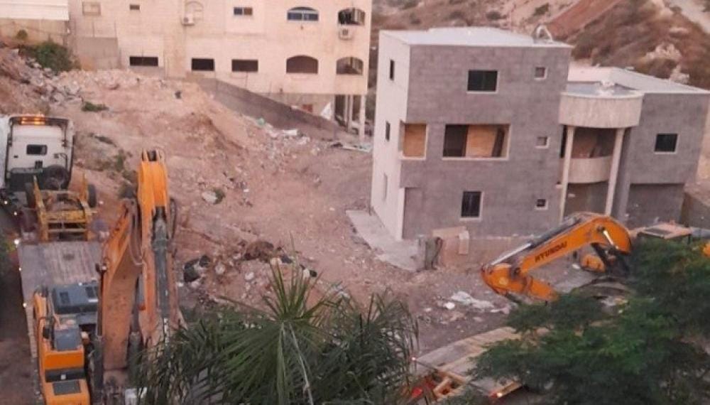 السلطات الإسرائيلية تهدم منزلًا في كفر قاسم بالداخل